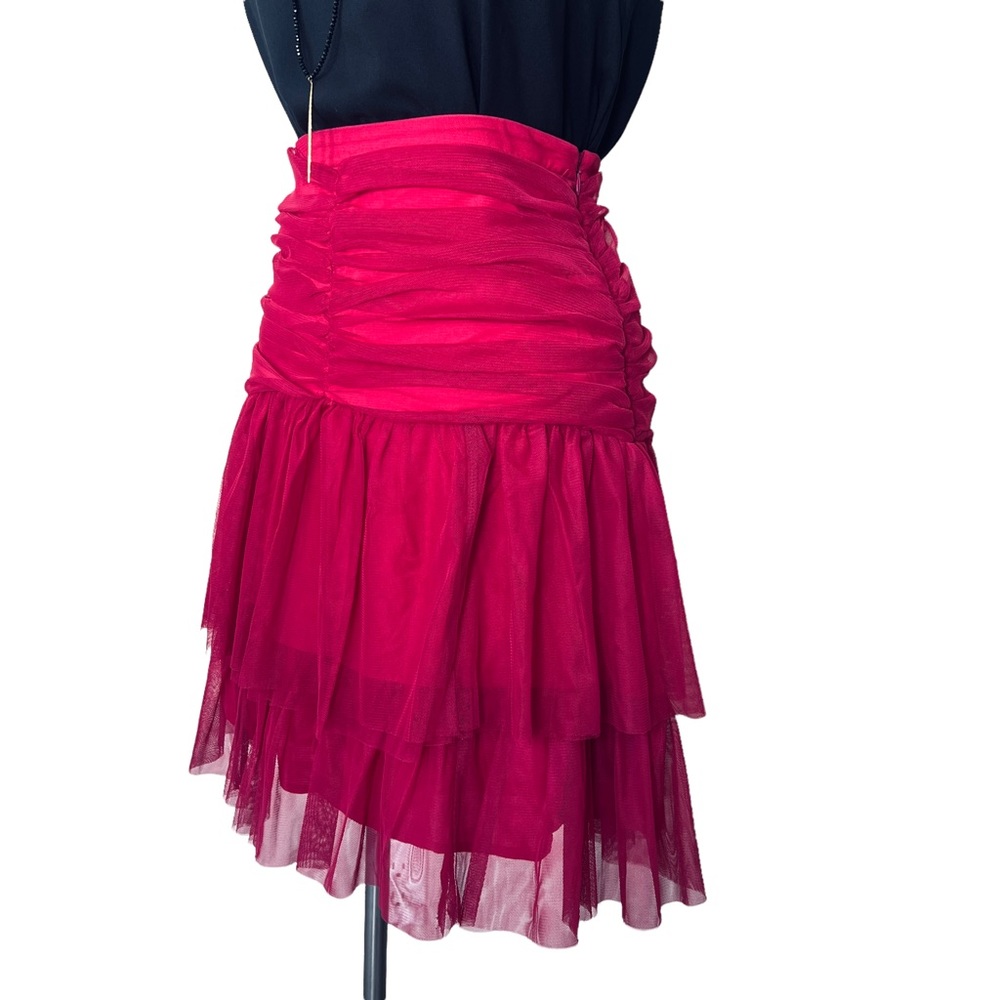 New ANTHROPOLOGIE Maeve Raspberry Red Tiered Tulle Skirt Size 4